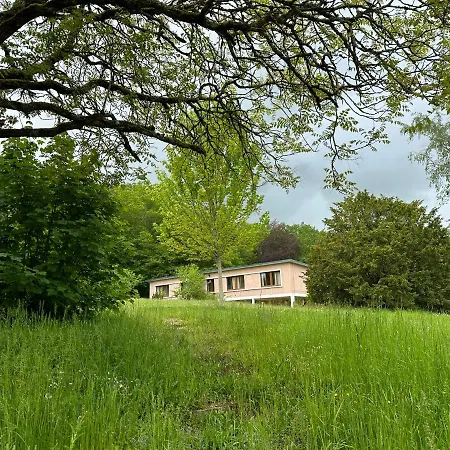 Domaine De Puygiraud Sur L'anglin Ferienhaus