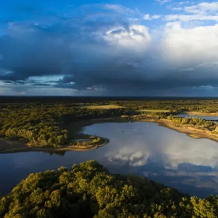 Domaine De Puygiraud Sur L'anglin Nyaraló